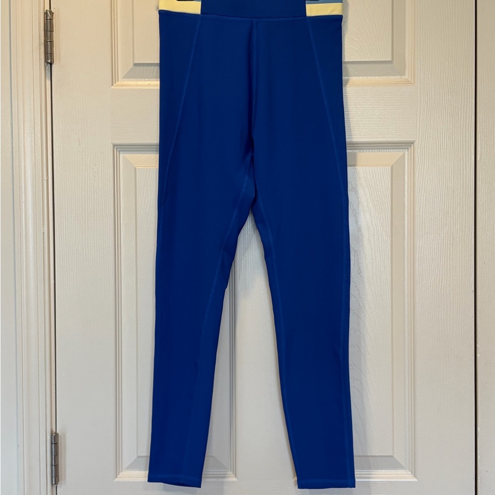 Wilo Women’s Active Leggings Size Small 25” Inseam Blue Yellow